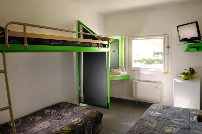 Lemon Hotel Le Coteau الغرفة الصورة