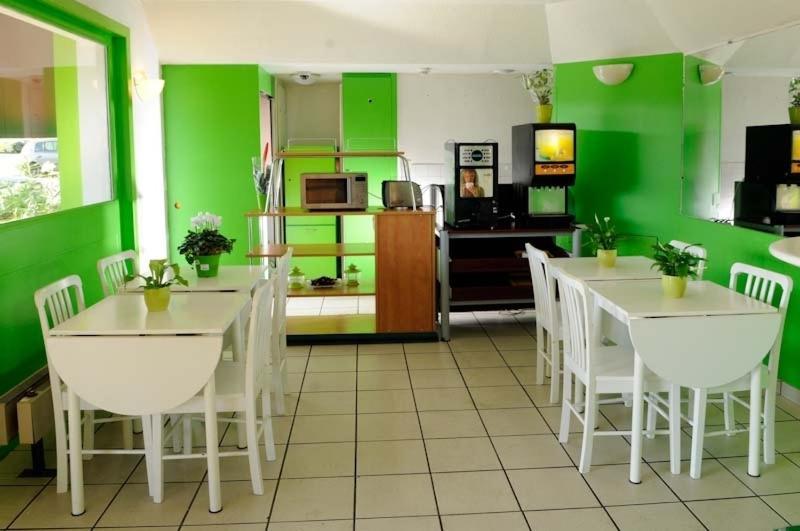 Lemon Hotel Le Coteau المظهر الخارجي الصورة